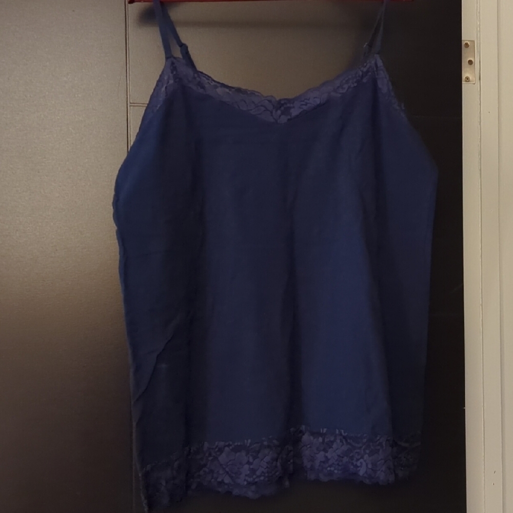 Torrid Foxi Blue Lace Trim Camisole